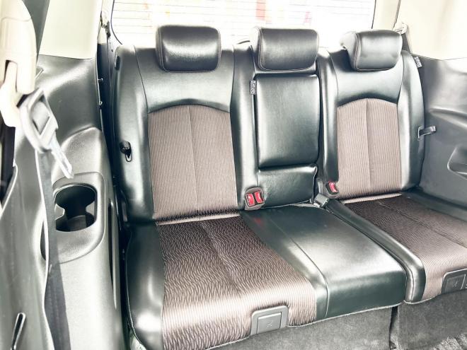 エルグランド250ハイウェイスターS 4WD　ローンが不安な方＜優遇ローン＞本州仕入 両側パワースライドドア　純正HDDナビ 4WD