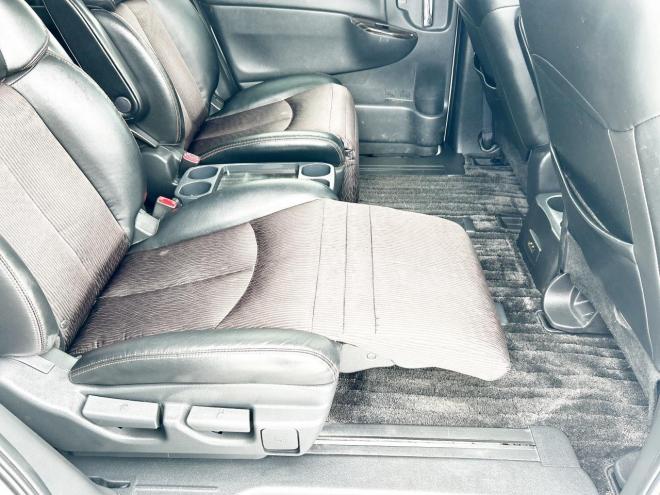 エルグランド250ハイウェイスターS 4WD　ローンが不安な方＜優遇ローン＞本州仕入 両側パワースライドドア　純正HDDナビ 4WD