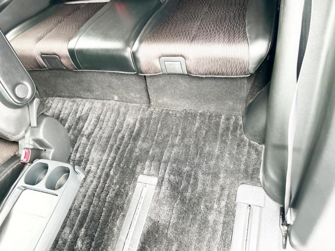 エルグランド250ハイウェイスターS 4WD　ローンが不安な方＜優遇ローン＞本州仕入 両側パワースライドドア　純正HDDナビ 4WD