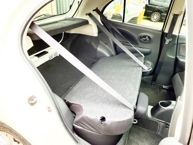 マーチ5ドア1.2X FOUR Vセレクション 4WD　ローンが不安な方＜優遇ローン＞　1年保証付 寒冷地仕様　純正ナビ