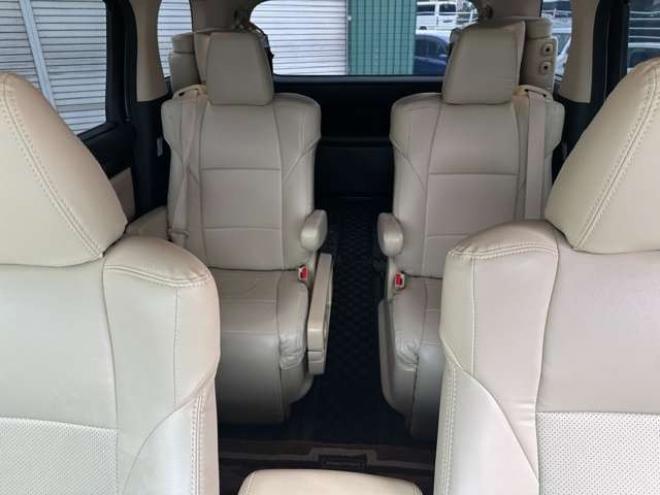 ヴェルファイアハイブリッド 2.5 V E-Four 4WD　社外アルミ　オートミラー　ETC　ドライブレコーダー　ローダウン　ワンオーナー　両側電動スライドドア　パワステ　パワーウィンドウ　ベージュ革シート　純正ナビ　バックカメラ　ABS　キーレスエントリー 2500