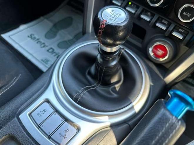 862.0 GT　社外ターボ・ブリッツ仕様　クスコ車高調　LSD　HKSマフラー　ブリッツブーコン　ブリッツオイルクーラー　社外アルミ　パワステ　パワーウィンドウ　純正ナビ　ABS　キーレスエントリー 2WD 2000