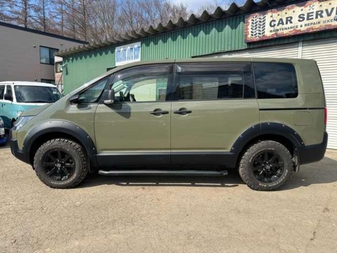 デリカD：5 2.2 D パワーパッケージ ディーゼルターボ 4WD　リフトUP/サイドガード/両側パワスラ/ETC 2300