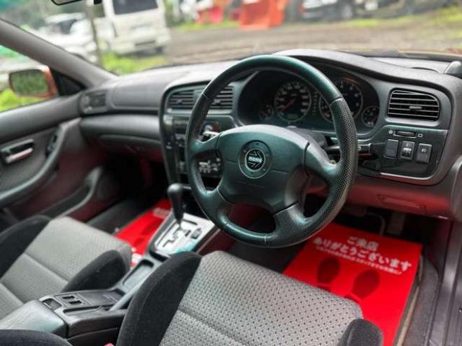 レガシィB4 2.0 RS タイプB 4WD　社外スターター　パワステ　パワーウィンドウ　純正エアロ　純正アルミ　ABS　キーレス　記録簿　電動シート　純正オーディオ 2000