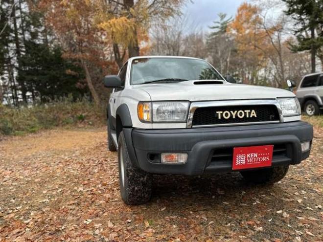 ハイラックスサーフ3.0 SSR-X ディーゼルターボ 4WD　サンルーフ　リフトアップ　ETC　パワステ　パワーウィンドウ　社外アルミ　ABS　キーレス　CDオーディオ 3000