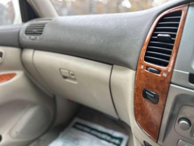 ランドクルーザー100 4.2 VXリミテッド Gセレクション ディーゼルターボ 4WD　ハイトコントロール　ヒッチメンバー　純正ナビ　バックカメラ　ベージュ革シート　シートヒーター　ETC　パワーウィンドウ　パワステ　サンルーフ　キーレスエントリー 4200