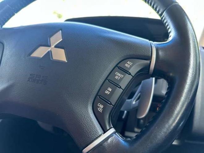 デリカD：5 2.2 D パワーパッケージ ディーゼルターボ 4WD　ワンオーナー/記録簿/社外ナビ/Bカメラ/ETC 2300