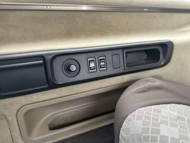 キャラバン3.0 リムジン　ワンオーナー/社外AW/クルコン/サンルーフ 2WD 3000