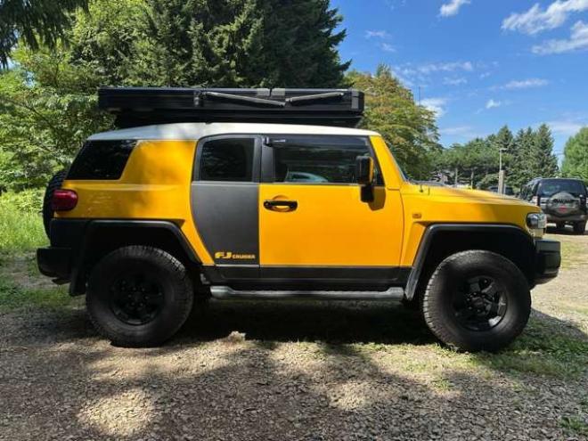 FJクルーザー4.0 カラーパッケージ 4WD　INTREPIDキャンプギアルーフテント　社外10インチナビ　バックカメラ　前後ドラレコ　パワステ　パワーウィンドウ　アルミ　ABS　キーレス　ETC 4000