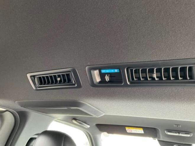 ハイエースバン2.8 スーパーGL ダークプライムII ロングボディ ディーゼルターボ 4WD　モデリスタフロントスポイラー　ワーク18インチAW　8インチナビTV 両側電動パワースライドドア 415COBRAフラットキット(ベッドキット) 2800