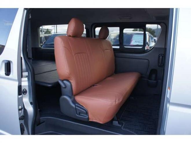 レジアスエース2.8 スーパーGL ロングボディ ディーゼルターボ 4WD　415COBRA丸目キット&CL3フロントリップ&ステージIリアスポ　415SAFARIオーバーフェンダー　ESSEXステラ16インチAW　TOYOオープンカントリーR/T　415COBRAベッドキット　寒冷地仕様　純正ETC 新品シートカバー 2800