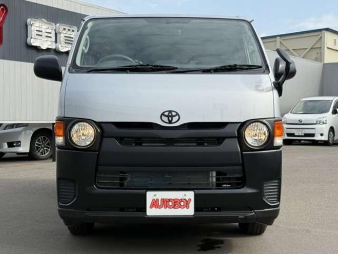 ハイエースバン2.8 DX ロング ディーゼルターボ 4WD　寒冷地仕様　415COBRA　丸目ヘッドライトキット　サファイアフロントリップスポイラー　ENCB16インチアルミ　トーヨーオープンカントリー　リアヒーター　リアエアコン 2800