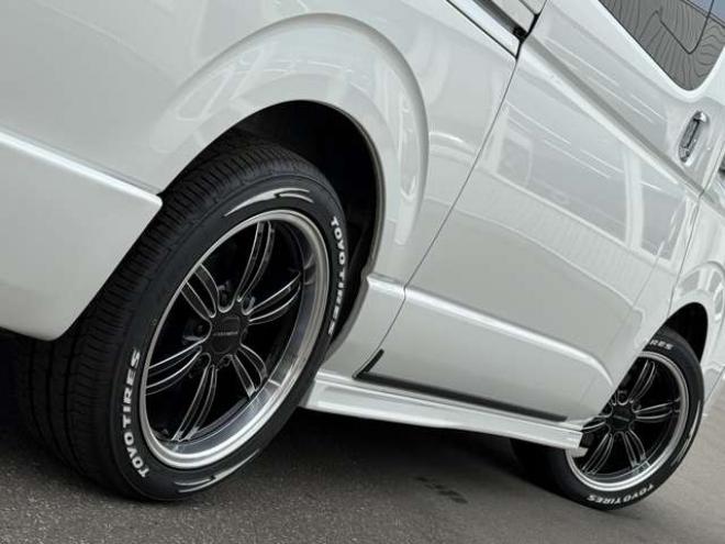 ハイエースバン2.8 スーパーGL ダークプライムII ロングボディ ディーゼルターボ 4WD　ワンオーナー 寒冷地仕様 パノラミックビューモニター デジタルインナーミラー 415COBRA CL-3フロントリップ CL-2サイドステップ　CL-ステップリアバンパー　ステージ2　バッドラッカー18インチアルミ　トーヨーH30 2800