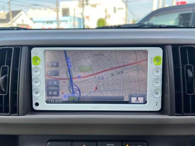 パッソ1.0 X 4WD　スマートキー　ナビ　TV エンジンスターター　電動格納ミラー 1000