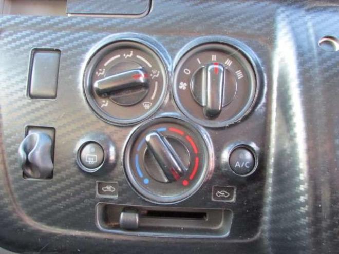 キャラバンNV350 2.5 DX スーパーロングボディ ハイルーフ ディーゼルターボ 4WD　パートタイム4WD/ETC/フルセグTV/バックカメラ/キーレス/純正エンジンスターター/両側スライドドア 2500