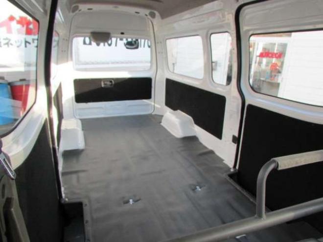 キャラバンNV350 2.5 DX スーパーロングボディ ハイルーフ ディーゼルターボ 4WD　パートタイム4WD/ETC/フルセグTV/バックカメラ/キーレス/純正エンジンスターター/両側スライドドア 2500