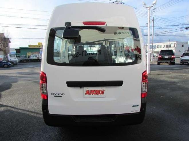 キャラバンNV350 2.5 DX スーパーロングボディ ハイルーフ ディーゼルターボ 4WD　パートタイム4WD/ETC/フルセグTV/バックカメラ/キーレス/純正エンジンスターター/両側スライドドア 2500