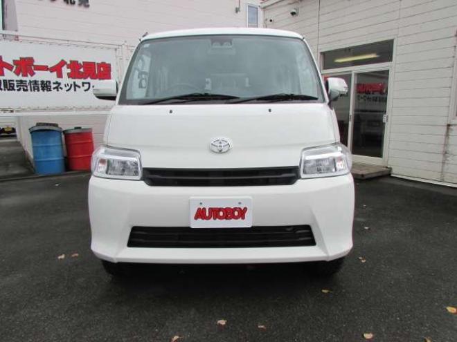 タウンエースバン1.5 GL 4WD　パートタイム4WD　ディスプレイオーディオ　リアヒーター　リアフォグ　GRIPMAX　MUDRAGE　M/Tホワイト　アイドリングストップ　横滑り防止　　フローティングビッグCarPlay対応　Bluetooth　社外14インチAW 1500