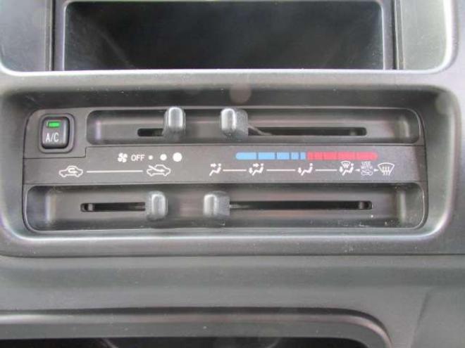 ピクシストラックスペシャル エアコン・パワステバージョン 3方開 4WD　 660