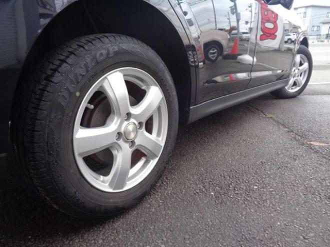 ティーダ1.5 15M FOUR SV＋プラズマ 4WD　ワンオーナー　夏冬タイヤ　走行31600km 1500