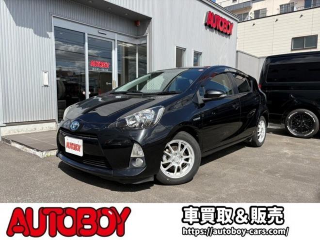 アクア1.5 S　プッシュスタート　スマートキー　純正ナビ7インチ　フルセグTV　Bluetooth　CD/DVD　FM/AM　フルオートエアコン　電動格納ミラー 2WD 1500