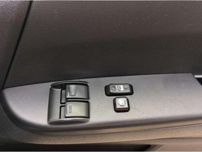 ハイエースバン2.8 DX ロング GLパッケージ ディーゼルターボ 4WD　キーレス　両側スライドドア　バックカメラ　メモリナビ　フルセグTV　フロントフォグランプ　衝突被害軽減システム　車線逸脱防止　横滑り防止装置　パワーヒート　オートマチックハイビーム　電動格納ミラー 2800