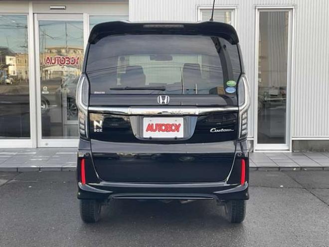 N-BOXカスタム 660 G L ホンダセンシング 4WD　純正ナビ・TV　バックカメラ　両側パワスラ　純正エンジンスターター　プッシュスタート　クルコン　ETC　LEDヘッドライト　フォグランプ　シートヒーター　ドラレコ　bluetooth 660