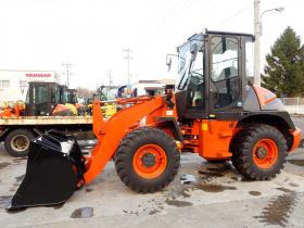 ホイールローダ　日立 　ZW80S-5B　バケット容量0.9m3