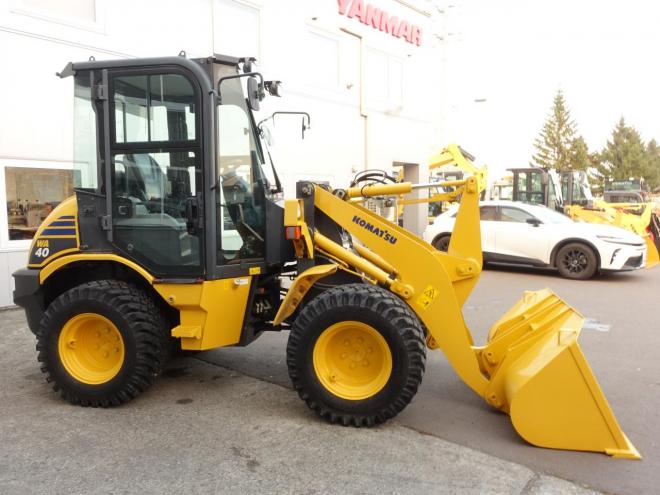 ホイールローダコマツ WA40-8　バケット容量0.5m3　