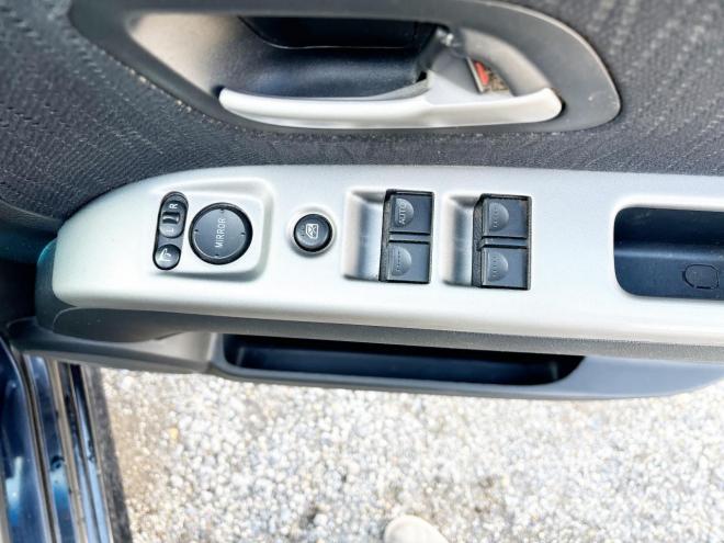 ゼストスパーク660Wターボ 4WD　ローンが不安な方＜優遇ローン＞本州仕入　社外ナビ　フルセグTV 