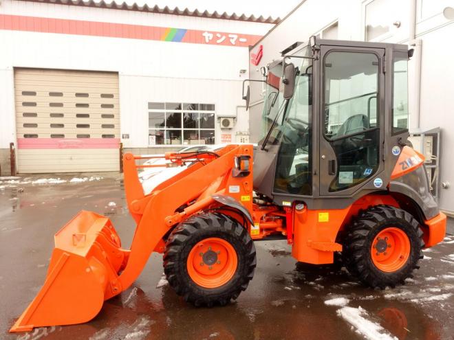 ホイールローダ日立 ZW30  バケット容量0.4m3 