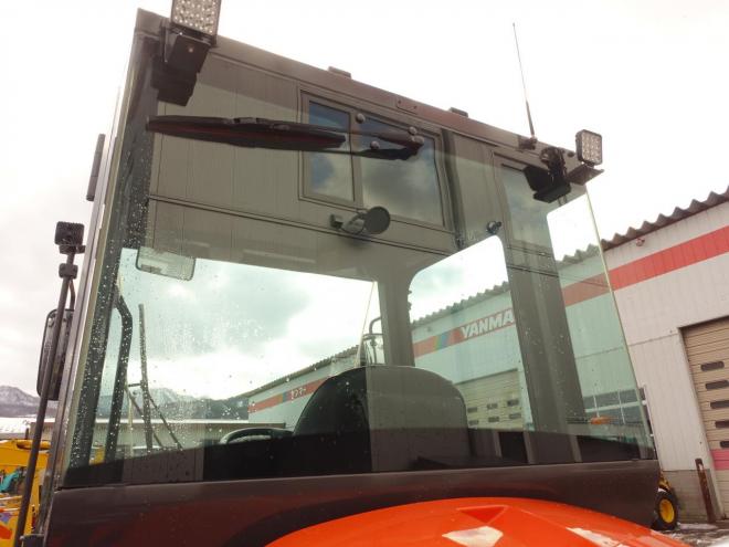 ホイールローダ日立 ZW30  バケット容量0.4m3 