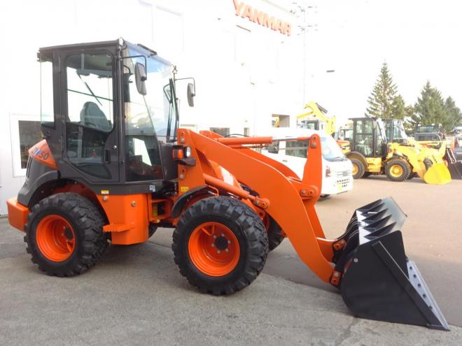 ホイールローダ日立 ZW50-5B  バケット容量0.6m3