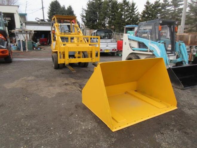 フォークリフトTCMショベルローダー　SD10Z6
