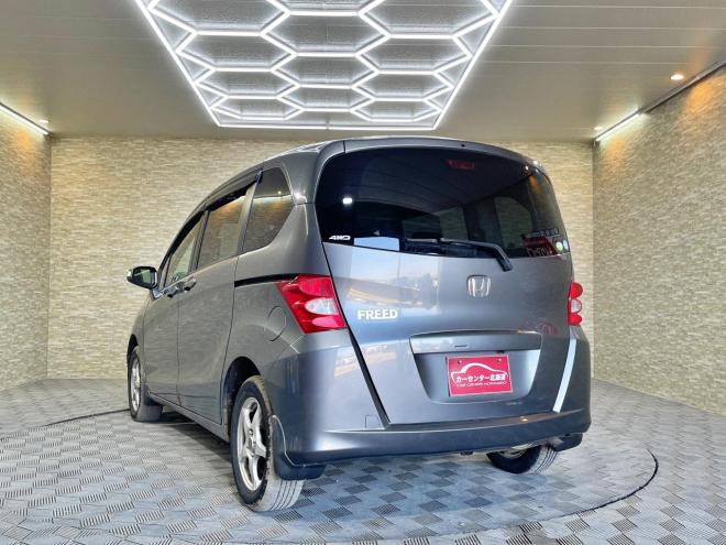フリード1.5フレックスFパッケージ 4WD 5年保証 ナビ Bカメ 夏冬タイヤ 寒冷地仕様 禁煙 車検整備2年付