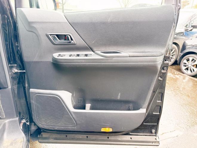 ヴェルファイア2.4Z 4WD　ローンが不安な方＜優遇ローン＞　本州仕入 モデリスタエアロ　後期型　純正ナビ　後席モニター　パワースライド 4WD 2400 5Dr