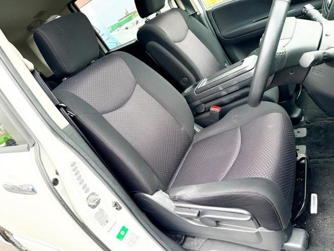 セレナ2.0Hスター Vエアロセレクション 4WD　ローンが不安な方＜優遇ローン＞　本州仕入　寒冷地仕様　エアロ　社外SDナビ　フルセグTV　両側パワースライド 4WD 2000 5Dr