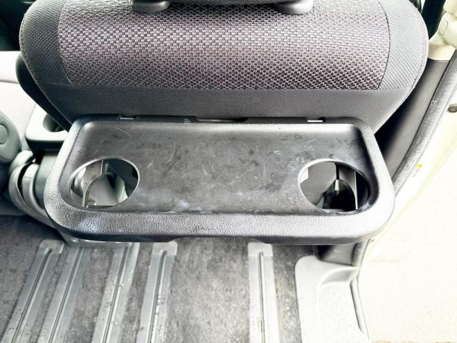 セレナ2.0Hスター Vエアロセレクション 4WD　ローンが不安な方＜優遇ローン＞　本州仕入　寒冷地仕様　エアロ　社外SDナビ　フルセグTV　両側パワースライド 4WD 2000 5Dr