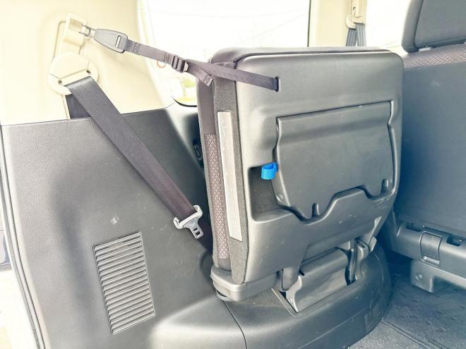 セレナ2.0Hスター Vエアロセレクション 4WD　ローンが不安な方＜優遇ローン＞　本州仕入　寒冷地仕様　エアロ　社外SDナビ　フルセグTV　両側パワースライド 4WD 2000 5Dr