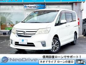 セレナ　2.0Hスター Vエアロセレクション 4WD　ローンが不安な方＜優遇ローン＞　本州仕入　寒冷地仕様　エアロ　社外SDナビ　フルセグTV　両側パワースライド 4WD 2000 5Dr