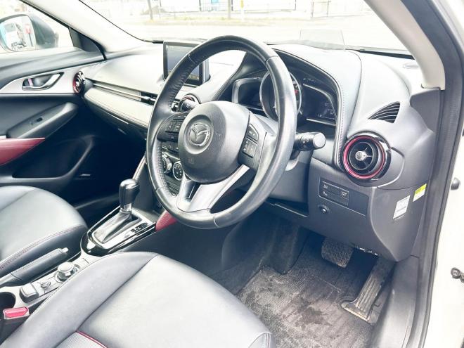 CX-31.5DT XDツーリング 4WD　ローンが不安な方＜優遇ローン＞本州仕入　革シート　純正ナビ　フルセグTV　バックカメラ　ローダウン　軽減ブレーキ 4WD 1500 5Dr