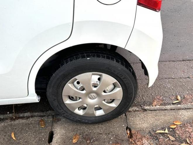 ワゴンR4WD 5速マニュアル　6万キロ　ABS  夏冬タイヤ 4WD 660 5Dr