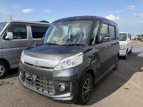 スペーシア　カスタム 4WD 660 5Dr