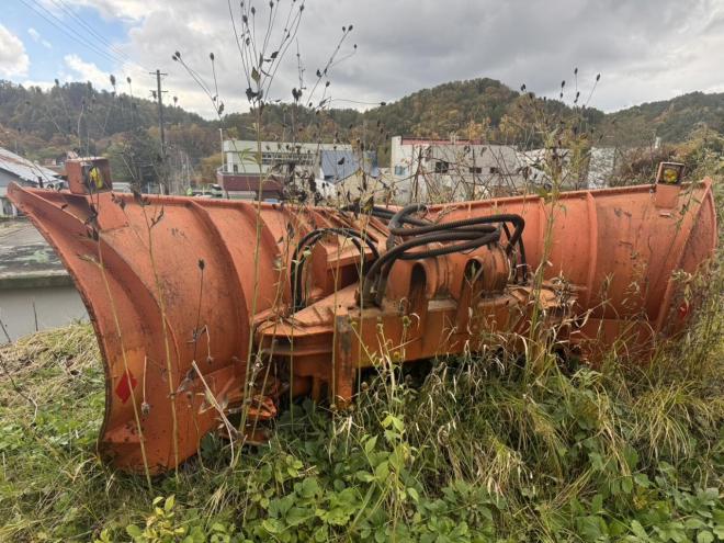 ホイールローダLX120　ワンタッチマルチプラウ＆バケット