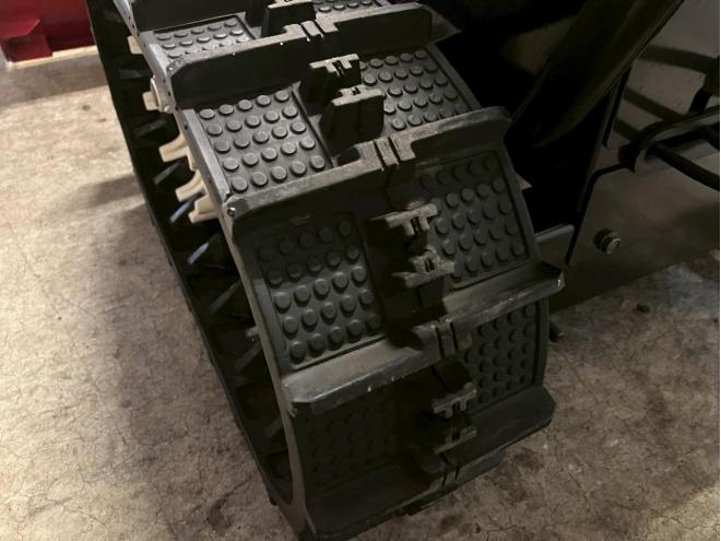 除雪機お手頃現状販売　除雪機　SB800！可変ブレード！ゴムスクレーパー！新潟店在庫に付き、お取り寄せになります！