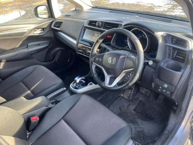 フィットハイブリッド1.5Fパッケージ 4WD 1500 5Dr