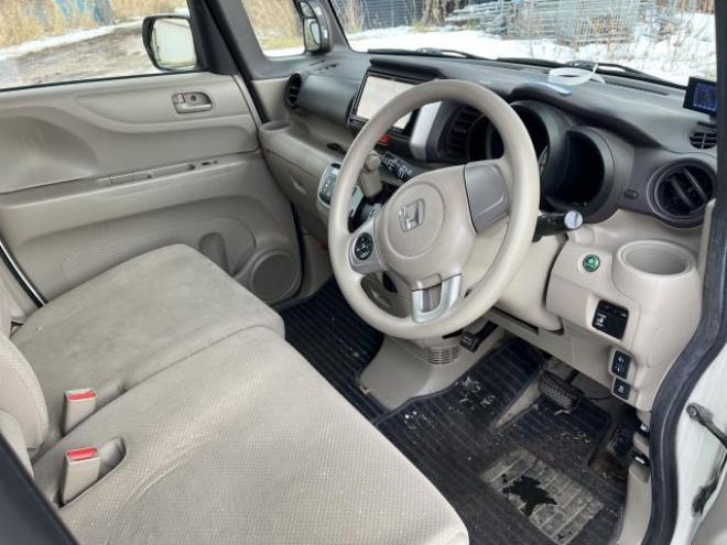 N-BOX+GLパッケージ 4WD 660 5Dr