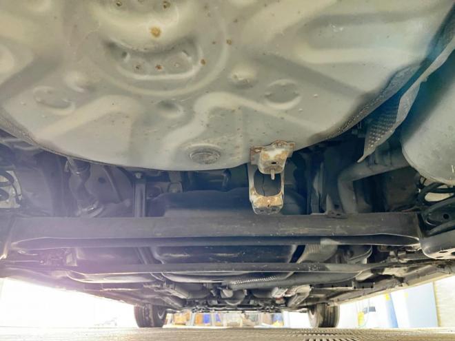 プリウス1.8S 5年保証 スマキー ナビ 寒冷地仕様 禁煙 車検整備2年付 修復歴無