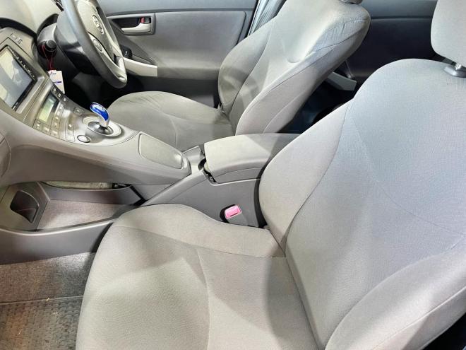 プリウス1.8S 5年保証 スマキー ナビ 寒冷地仕様 禁煙 車検整備2年付 修復歴無