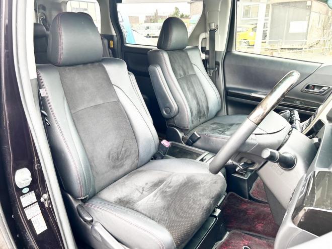 ヴェルファイア2.4Zゴールデンアイズ 4WD ローンが不安な方＜優遇ローン＞後期型　アルパイン8型ナビ　後席モニター　フルセグTV　両側パワースライド　電動リアゲート　HID　スマートキー　コーナーセンサー　　ハーフレザー 4WD 2400 5Dr